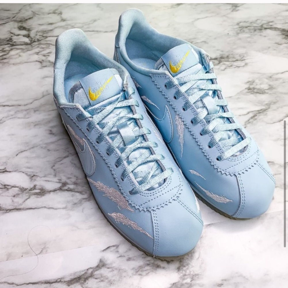 ♥️SOLD♥️Nike Cortez Blue Ocean Bliss Sneaker 7.5 - Picture 6 of 8